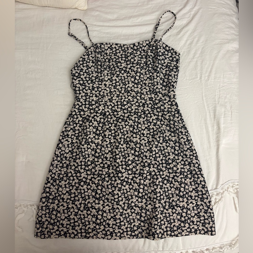 Black & White Ditsy Floral Dress
